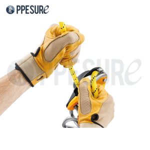 74.3 อุปกรณ์โรยตัว RIG® สำหรับงานโรยตัวเชือกเดี่ยว สีเหลือง แบรนด์ PETZL